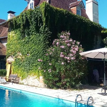 Maison Grandes Chambres Avec Cuisine -Jardin -Terrasse-Bbq Bastanes Екстер'єр фото